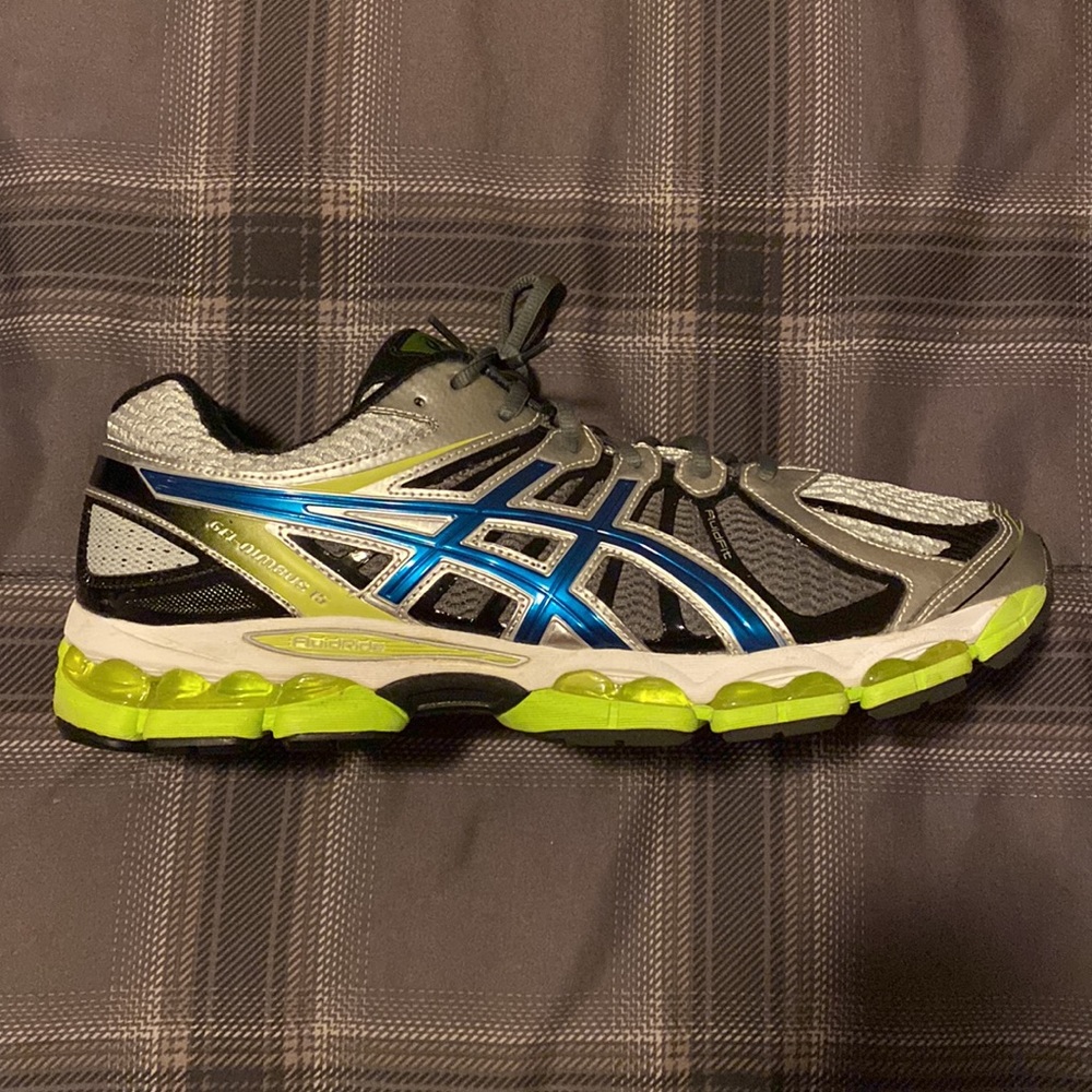 COPY - ASICS mens size 12 running shoes